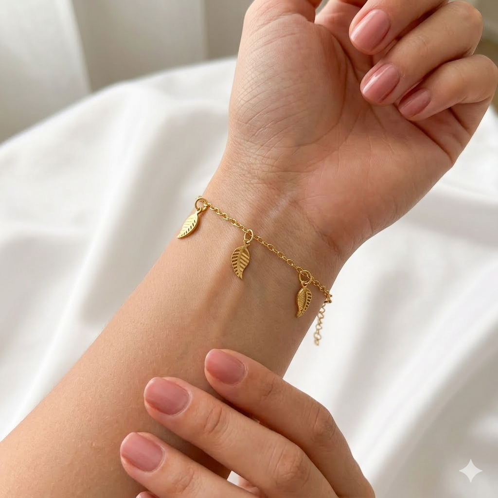 Gold Three Leaf Charm Bracelet