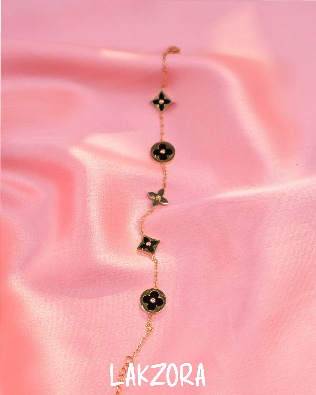Luxury Clover Charm Bracelet Anti Tarnish