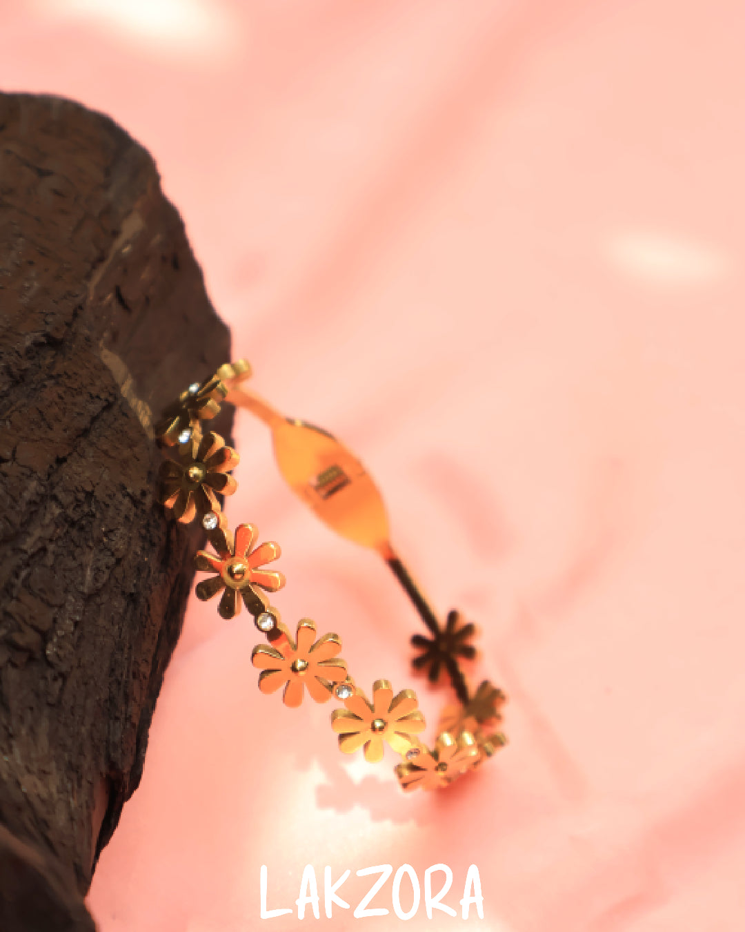 Nature Inspired Gold Flower Bracelet