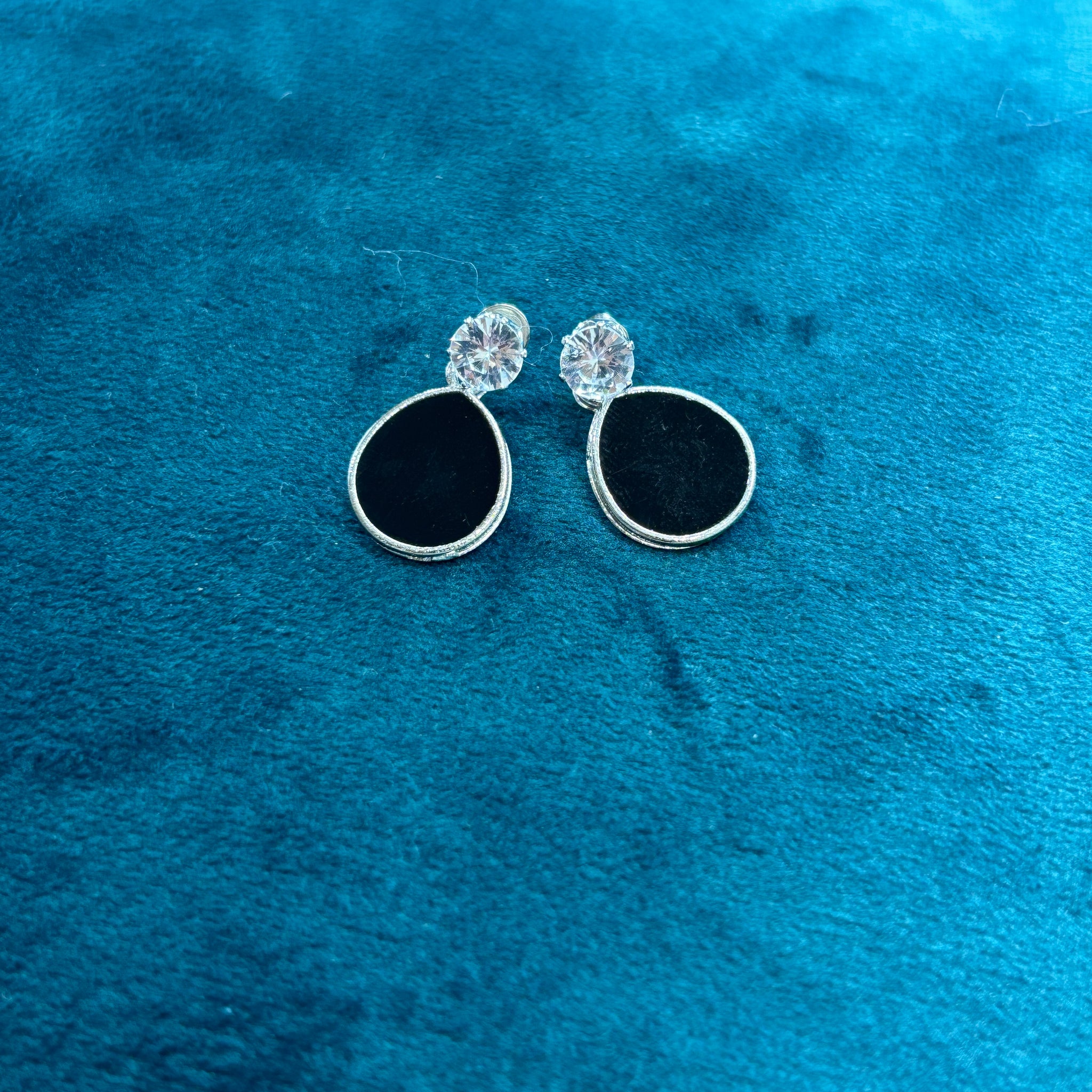 Ovel Shape Earrings