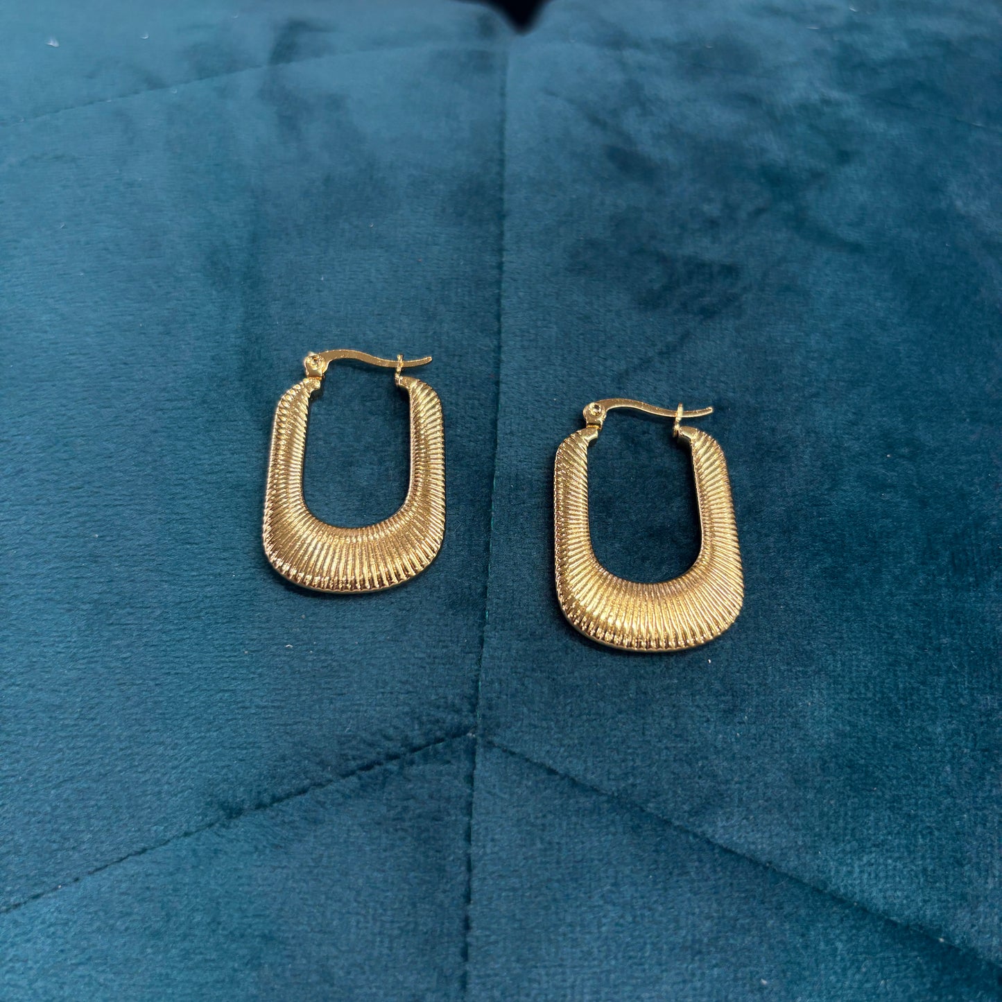 Textured Oval Hoop Earrings
