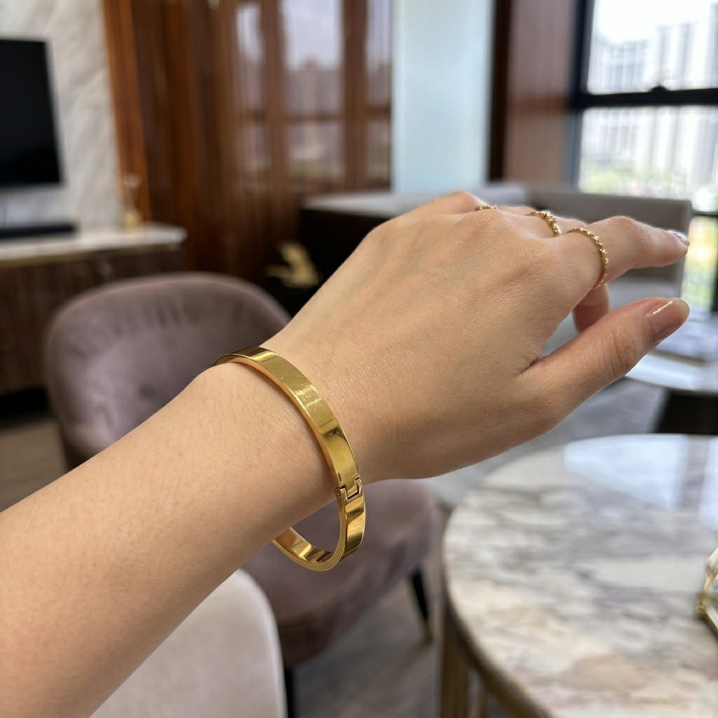 Premium Minimal Gold Plated Bracelet