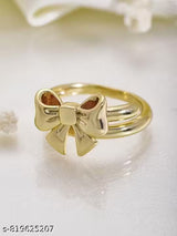 Gold Bow shaped Ring