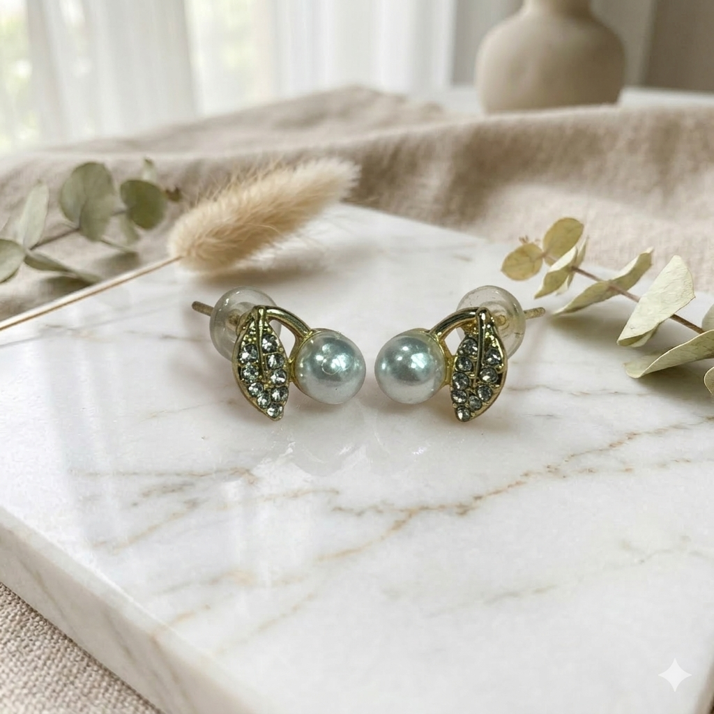 Pearl and Diamond Leaf Earring
