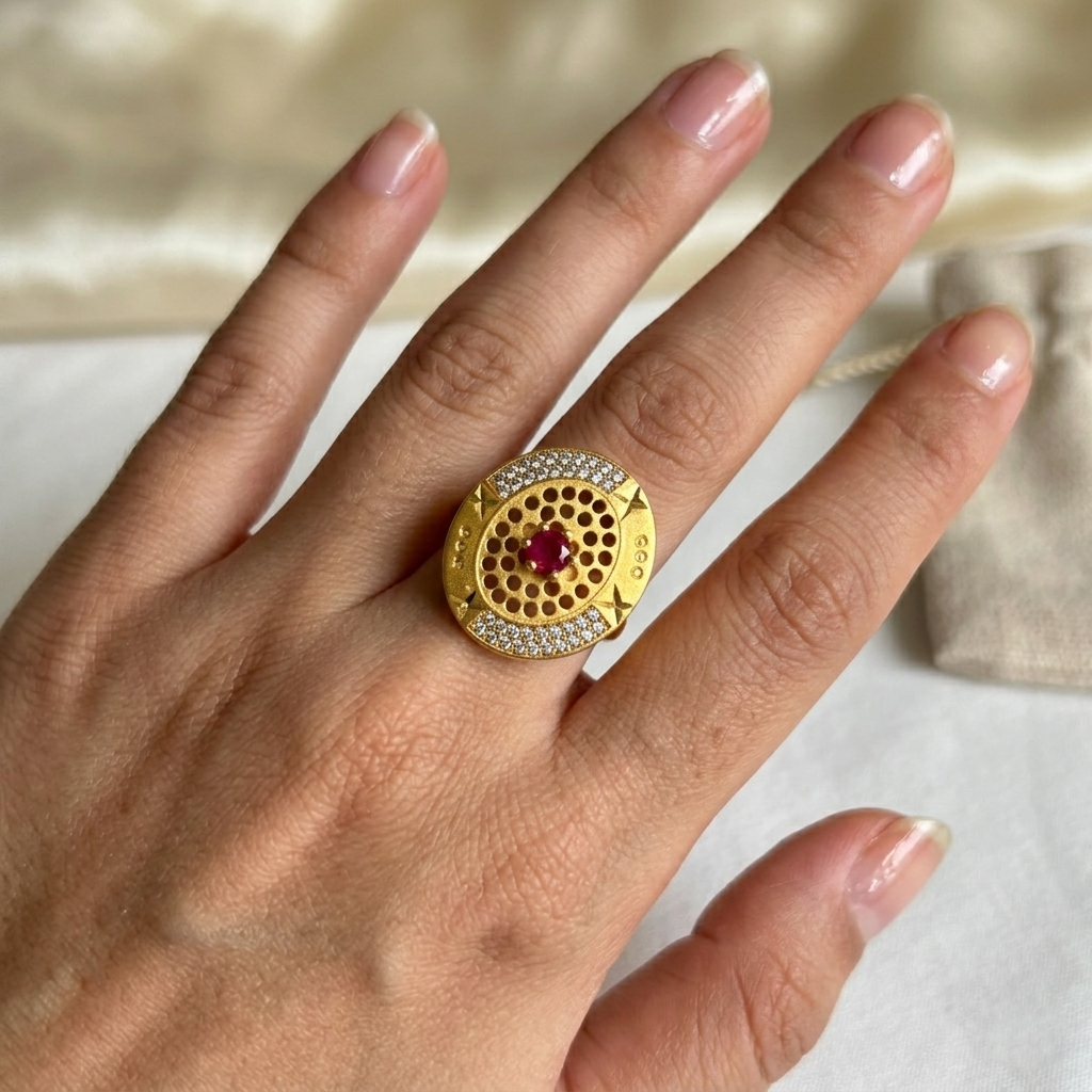 Halo Disc Ring